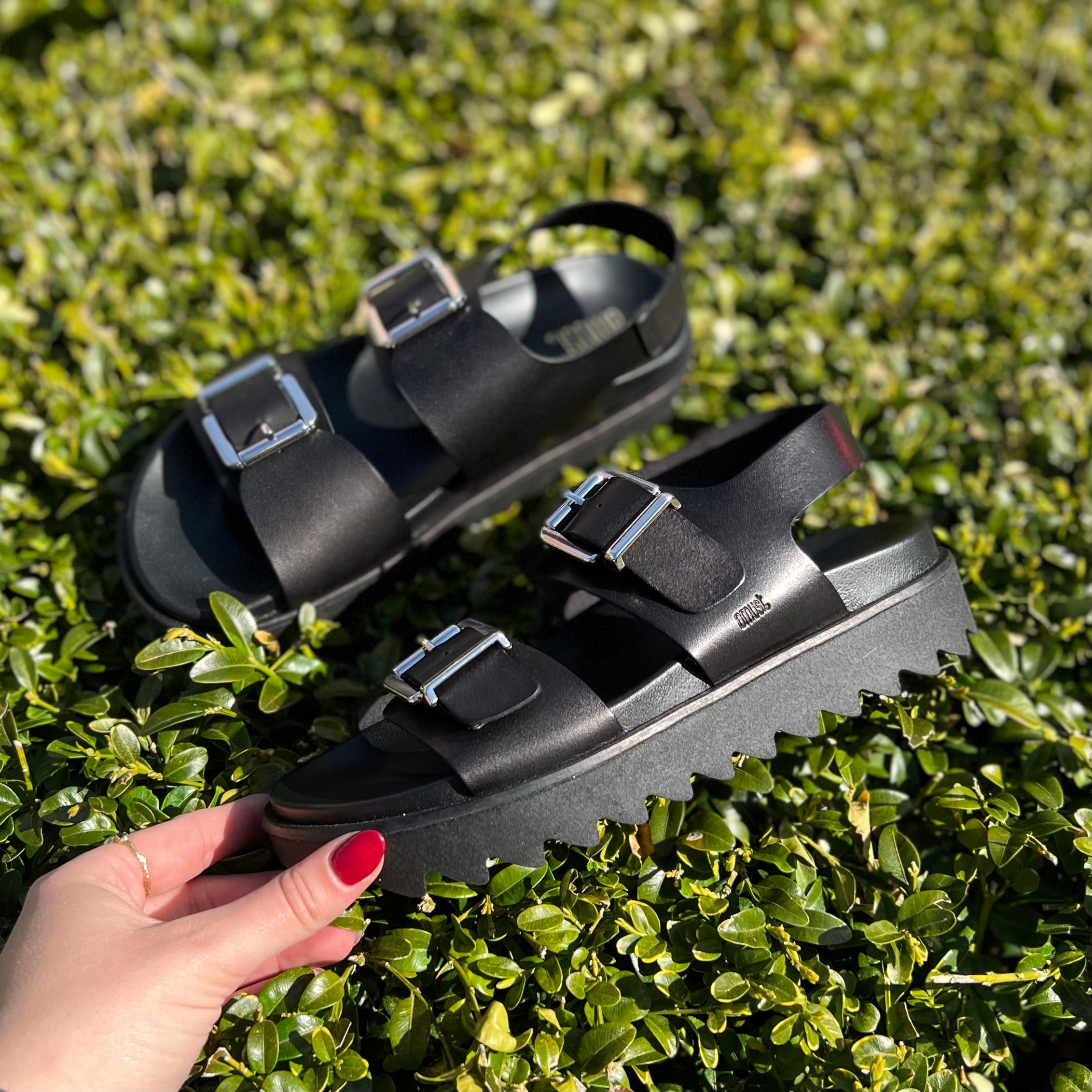 AMUST - SANDAL - LIV CHUNKY - SORT
